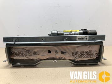 Airbag knie links Mercedes E-Klasse O270869