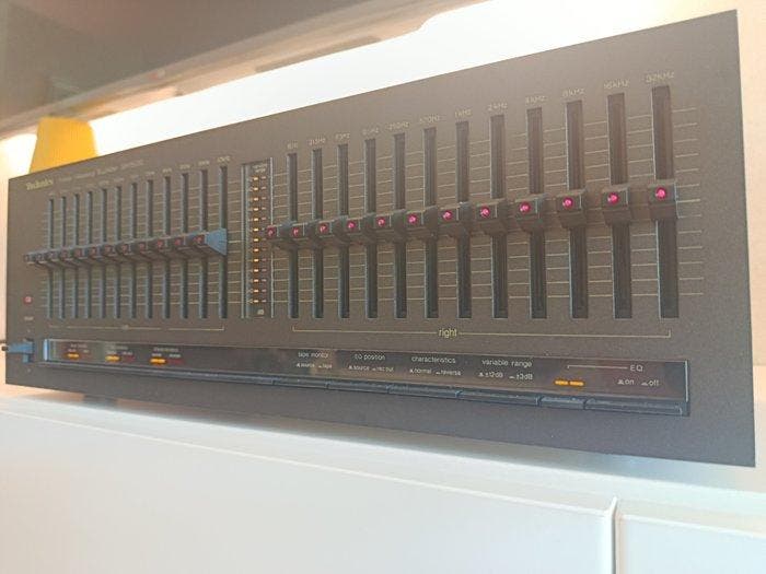 Technics - SH-8020 Stereo grafische equalizer, TV, Hi-fi & Vidéo, Radios