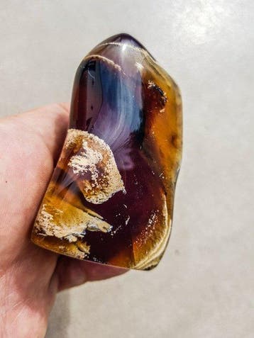 Amber - Barnsteen - HQ Freeform Blauwe Barnsteen - 7 cm - 5