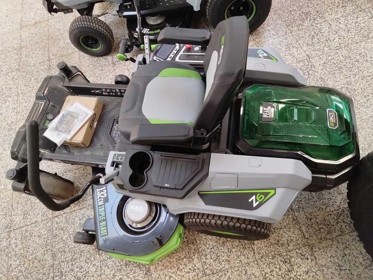 EGO - Z6 - Ride on lawn mower - 2022, Jardin & Terrasse, Tondeuses autoportées
