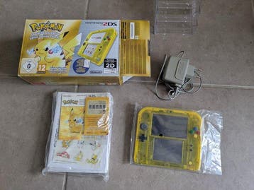 Nintendo - 2DS - Édition Spéciale Pikachu (Pokémon Yellow, Games en Spelcomputers, Nieuw