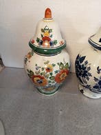 Delft, Plateelbakkerij - Vase avec couvercle (4) - Faïence -