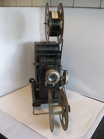 Sankyo 35 mm Projector