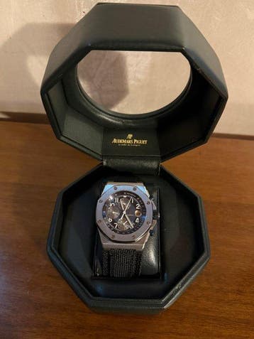 Audemars Piguet - Royal Oak Offshore - 25770ST.OO.D001IN.01, Handtassen en Accessoires, Nieuw
