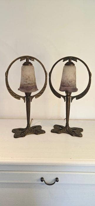 Jean Noverdy - Lampe (2) - Bronze, Verre, Antiquités & Art
