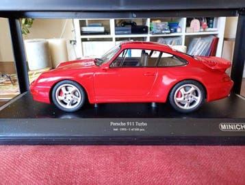 Minichamps 1:18 - Model sportwagen - Porsche 911 Turbo (993), Hobby & Loisirs créatifs