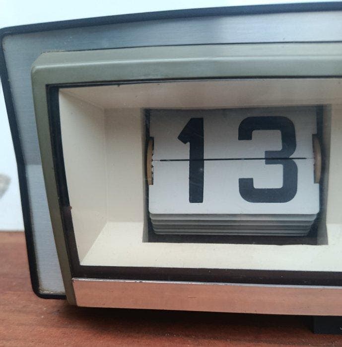 Horloge à bascule - Vedette - Plastique - 1960-1970, Antiquités & Art, Art | Objets design