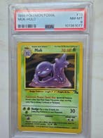 Pokémon - 2 Graded card - Muk, Larvesta #13,#108 Foil,, Hobby & Loisirs créatifs, Jeux de cartes à collectionner | Pokémon