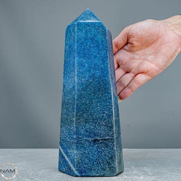 Lazulit Obelisk – Elegante unicum in fascinerend hemelsblauw