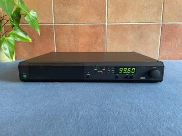 Braun - T-1 Dieter Rams Design / Stereo-synthesizer Tuner, Nieuw
