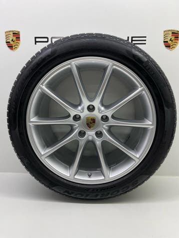 Porsche Cayenne E3 ORIGINELE 20 Design met winterbanden 8 mm, Auto-onderdelen, Ophalen, Gebruikt, Banden en Velgen, Winterbanden