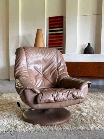 Fauteuil - „Tulp“ - Leder - draaistoel