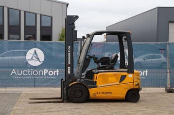 Veiling: Heftruck Jungheinrich EFG430 Elektrisch 3000kg 4.0m, Articles professionnels, Machines & Construction | Chariots élévateurs & Transport interne