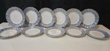 Lomonosov Imperial Porcelain Factory - Assiette (11) -