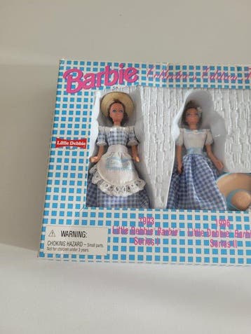 Barbie - Barbiepop Little Debbie Barbie Figurine Set -