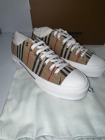 Burberry - Vintage Check - Sneakers - Maat: EU 40 - Nieuw, Vêtements | Hommes