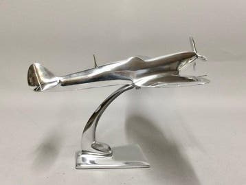 Model militair voertuig