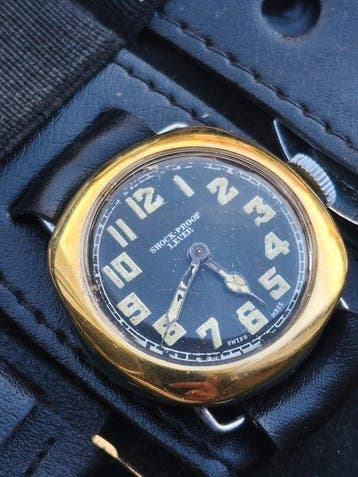 Lever - Shock Proof Trench Watch - Zonder minimumprijs -, Handtassen en Accessoires, Nieuw