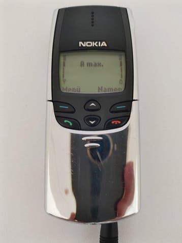Nokia 8810 - Mobiele telefoon (1)