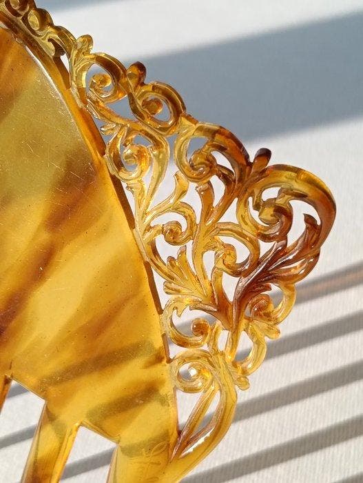 Kam - Galalite, Antiek en Kunst, Kunst | Designobjecten