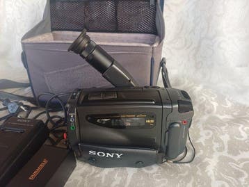 Sony CCD-TR808E Video8 camera