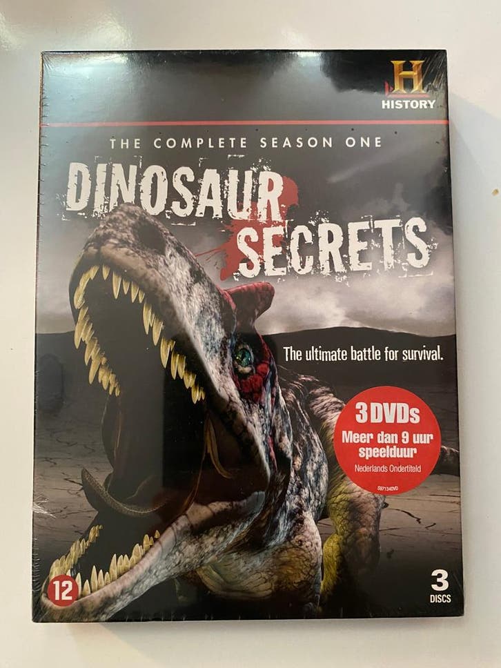 DINOSAUR SECRETS THE COMPLETE SEASON ONE (IN SEAL) (DVD), Cd's en Dvd's, Dvd's | Overige Dvd's, Gebruikt