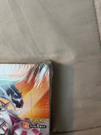 Pokémon - 30 Sealed box - Sun & Moon - Cosmic Eclipse, Nieuw