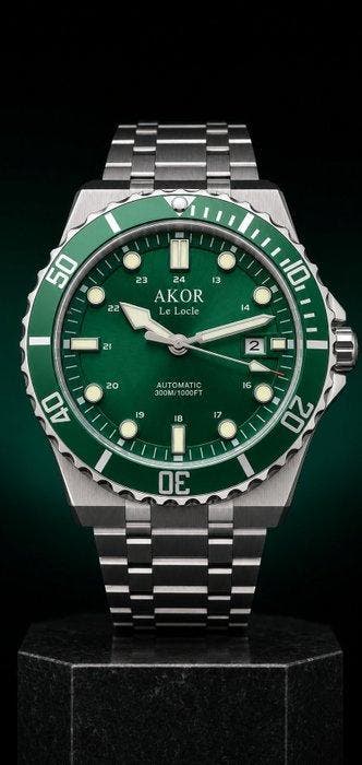 AKOR Le Locle Swiss - Emerald Diver Automatique - Sans prix