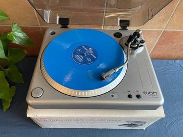 Ion - ITTUSB10 / Belt-drive USB Platenspeler, Nieuw