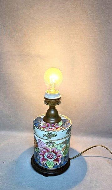 Lampe de table - Porcelaine chinoise peinte à la main, bois