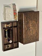 Naaidoos - Floraal en Fauna - Hout / Coromandel hout -