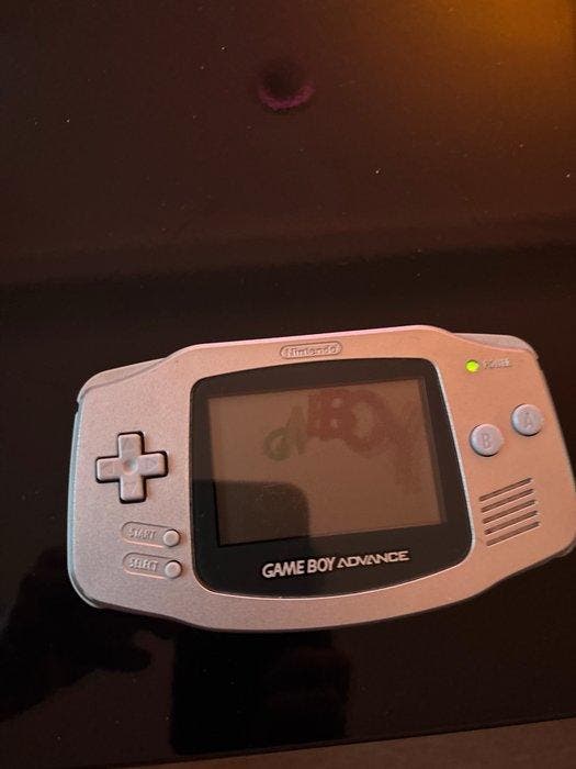 Nintendo - Game Boy Advance (Limited Edition Platinum) -, Games en Spelcomputers, Spelcomputers | Overige Accessoires