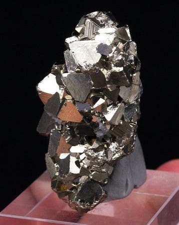 (PERUVIAN CLASSIC) Gouden pyriet Exemplaar - Hoogte: 4.3 cm, Verzamelen, Mineralen en Fossielen