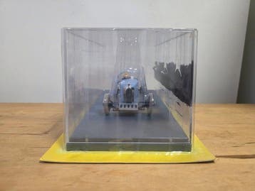 1:24 - Voiture miniature - Wagen Kuifje 1:24 - N°9 -
