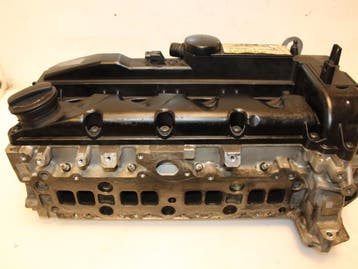 Cilinderkop Mercedes Vito O111457