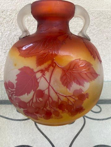 Emile Gallé - Emile Gallé - Vaas - Glas - Vaas kruik decor, Antiek en Kunst, Antiek | Glaswerk en Kristal