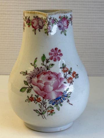 Pot à lait - Porcelaine - Joli cruch Chine Qianlong