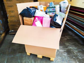 Pallet Postpakketten 129 kg, Nieuw