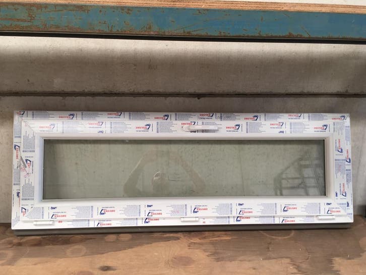 PVC raam Drutex b.98 x h.25 Hoogrendement HR++, Bricolage & Construction, Châssis & Portes coulissantes, Enlèvement ou Envoi