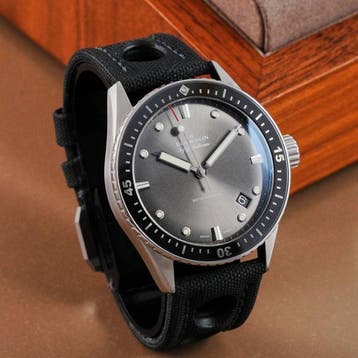 Blancpain - Fifty Fathoms Bathyscaphe Antimagnetic 18k Gold, Nieuw