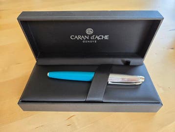 Caran dAche - Stylo à bille roulante, Collections