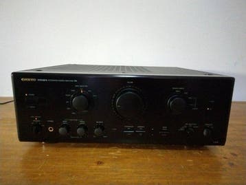 Onkyo - Integra A-809 Amplificateur intégré à
