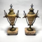 Cassolette - Bronze doré, Marbre rose