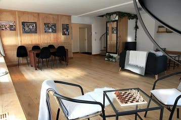 Appartement aan Place des Martyrs, Brussels, Immo, 50 m² of meer