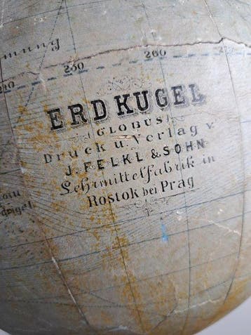 Tafelblad globe - Rostok bei Prag - J.Felkl - 1881-1900 -