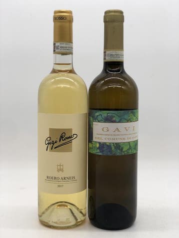 Mixed lot of 2 x 75cl Classic DOCG Whites from Piemonte, Collections, Vins, Ophalen of Verzenden, Witte wijn