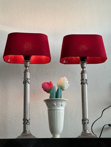 Neoklassieke of Louis XVl Stijl, - Tafellamp (2) - Metaal ,