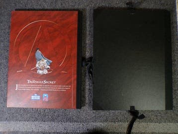 Le Triangle Secret T7 + portfolio - C - 1 Album - Beperkte, Nieuw
