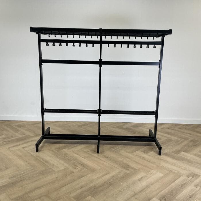 Tweedehand Aestic garderoberek vv 68 haken (hxbxd), Articles professionnels, Aménagement de Bureau & Magasin | Mobilier de bureau & Aménagement