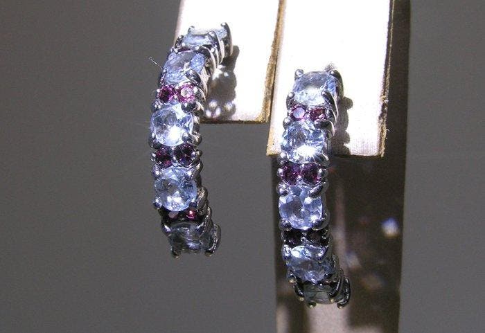 aquamarijn Oorbellen - Hoogte: 22 mm - Breedte: 4.6 mm- 3.4, Verzamelen, Mineralen en Fossielen